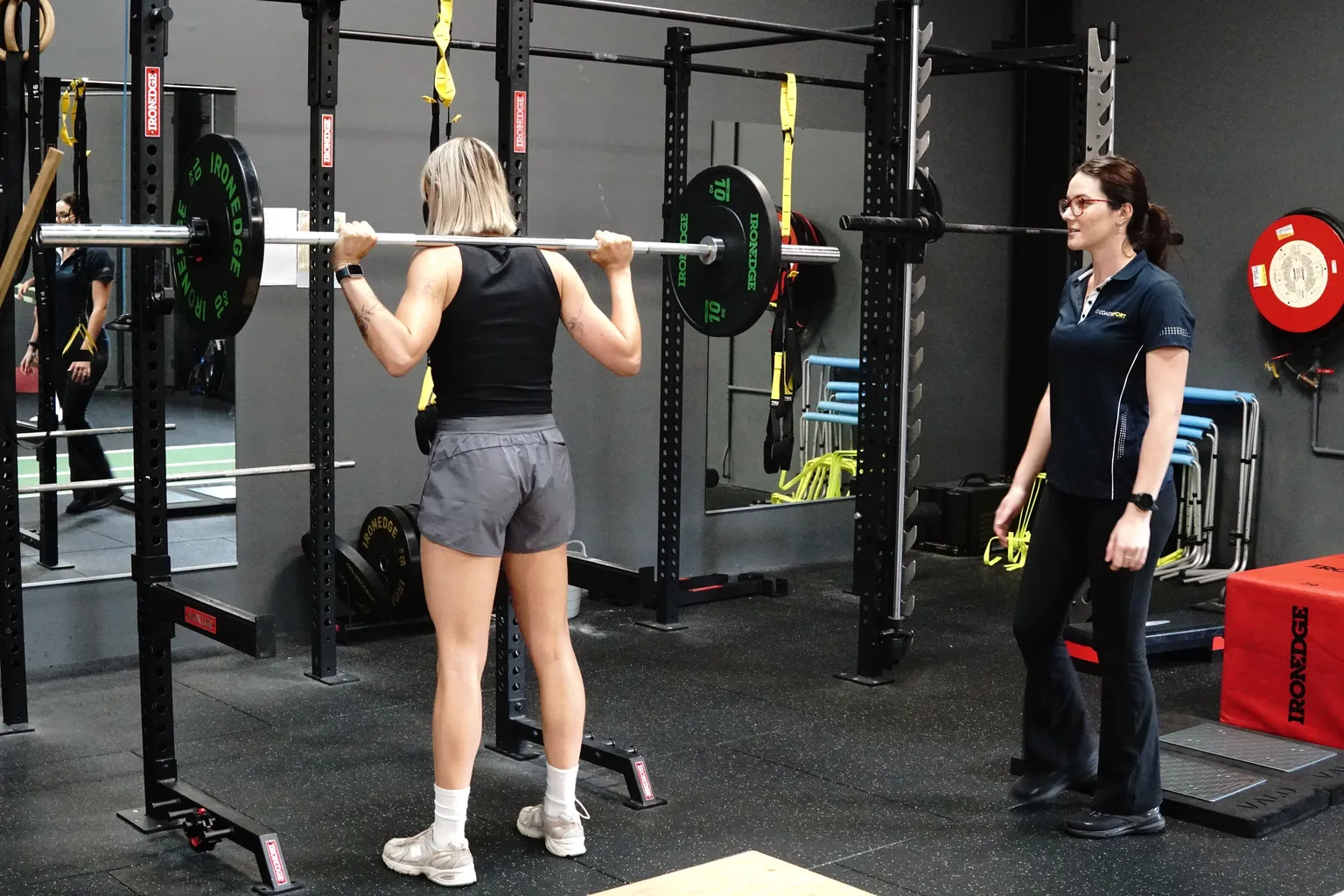 Knee pain during squats and stairs